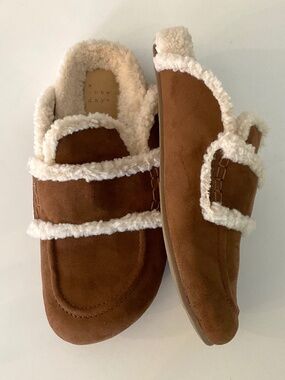 A NEW DAY Lucie Cozy Lined Footbed Flat Slippers in Brown Size 8.5